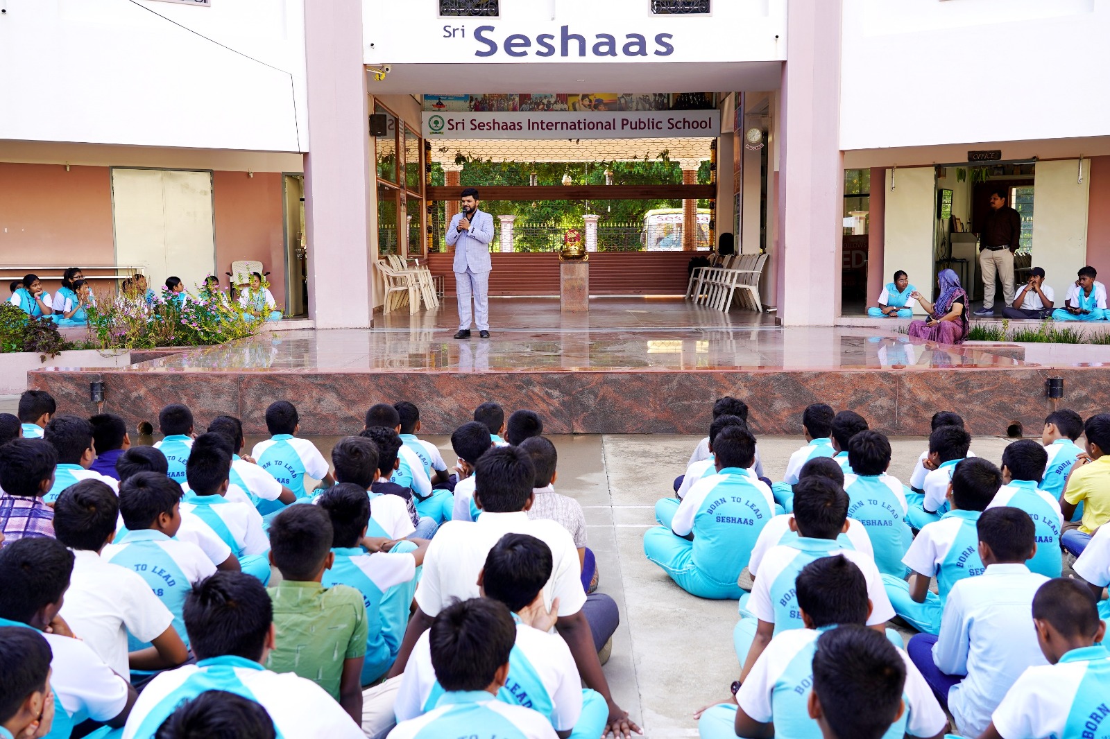 Seshaas School